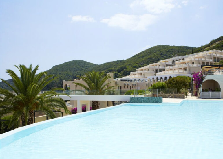 חבילות קורפו