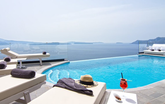 Cavo Tagoo Santorini